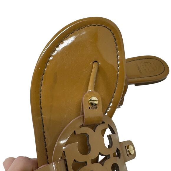TORY BURCH Tan Caramel Patent Leather Miller Classic Designer Logo Sandals 7.5 - Picture 3 of 8